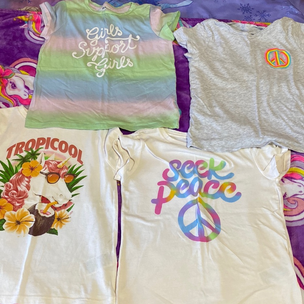Old Navy T-shirts